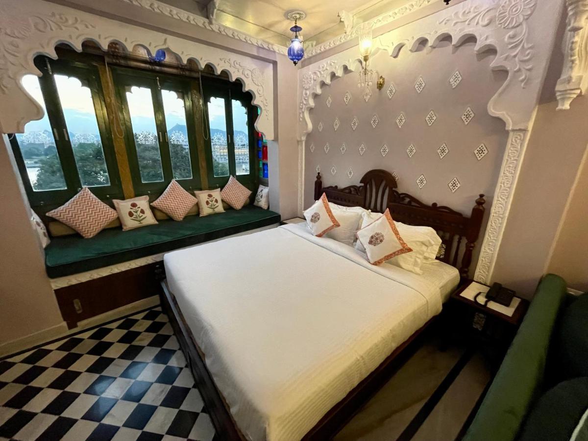 Shahpura Oladar Boutique Hotel Udaipur Bagian luar foto